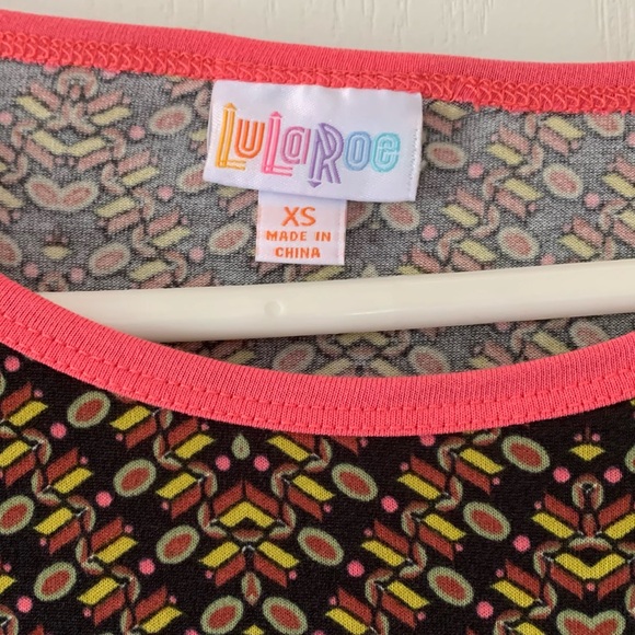 New LulaRoe Irma black pink olive yellow geometric design - Picture 4 of 4